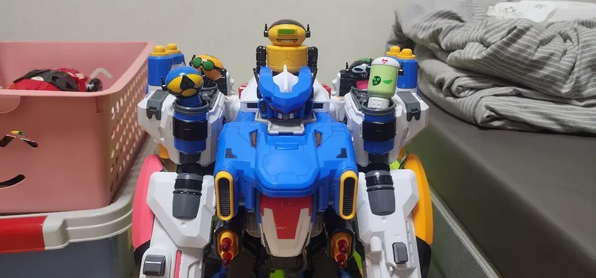 thumbnail-0
